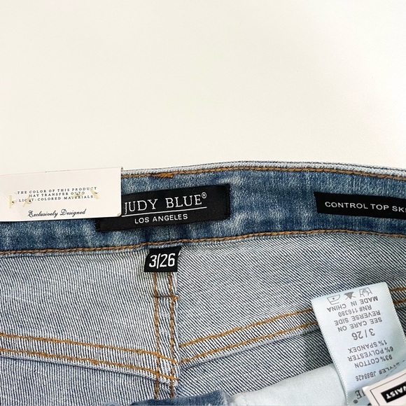 NWT Judy Blue High Waist Control Top Skinny Distressed Stretch Denim Jeans 3/26 - Picture 14 of 16